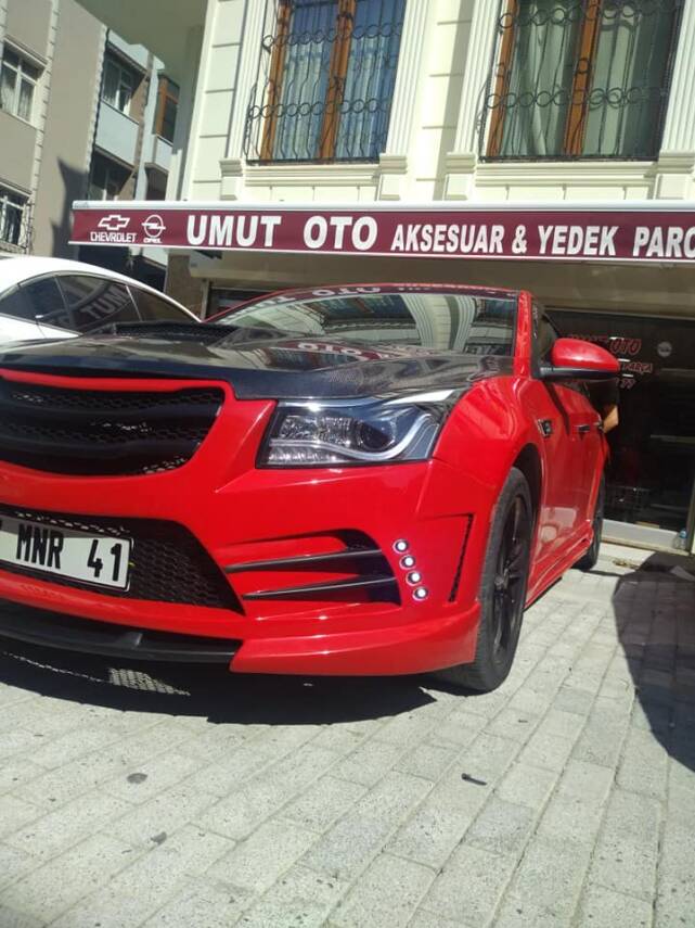 Chevrolet Cruze Tüm Karbon Kaput - 2