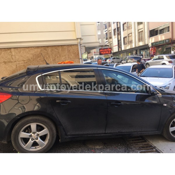 Cruze Cam Çerçeve Krom Set 14 Parça Sedan